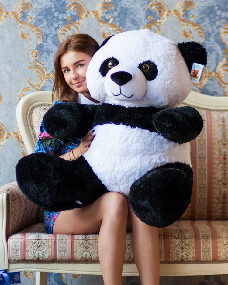 Большая- плюшевая-панда-135-см